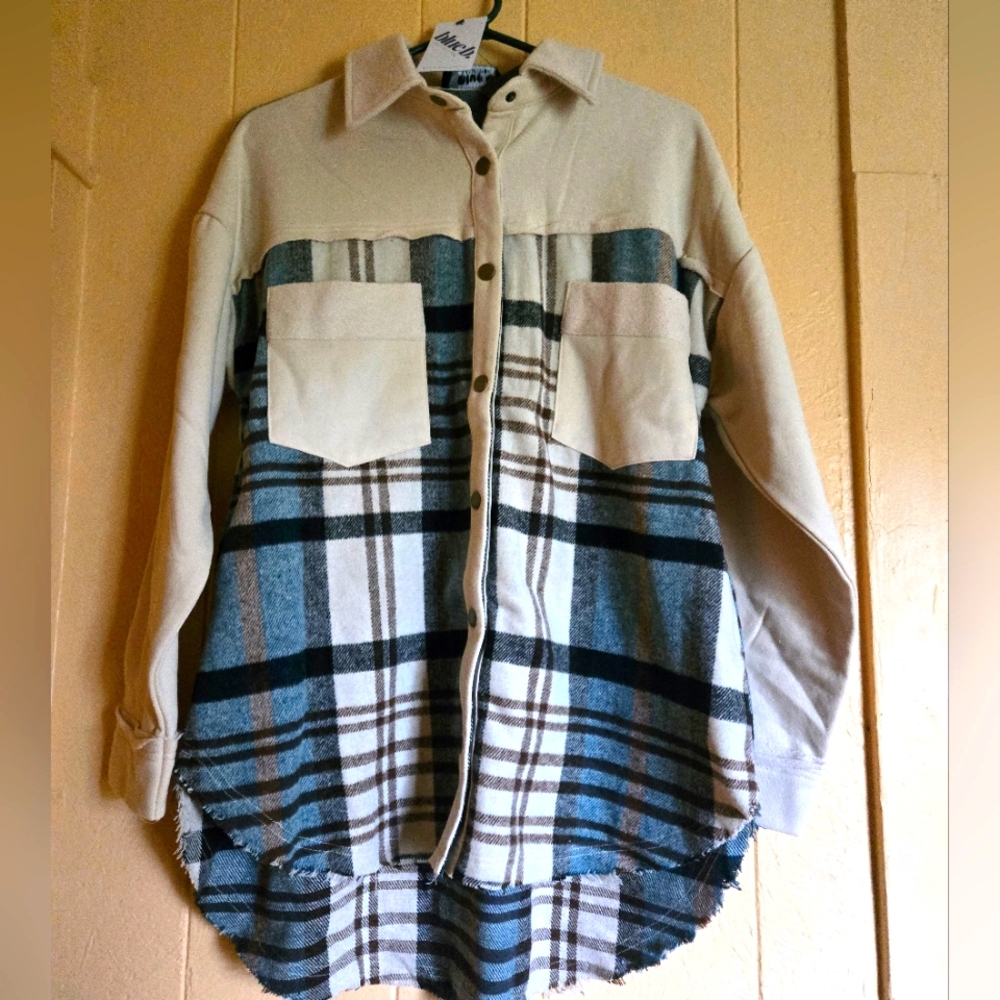 Frayed Edge Plaid Teal/Beige Shacket Women's Small
